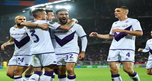 فيورنتينا يضرب موعدا مع وست هام في نهائي دوري المؤتمر الأوروبي